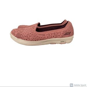 Skechers Ultra Go Bliss Pink Air-Cooled Goga Mat Size 6.5